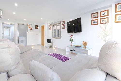 Apartment With Jacuzzi Near The Beach Arenales