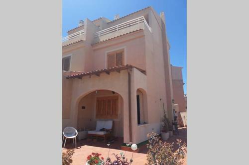 Nice Terraced House 300m From The Beach With Large Beaitiful Terrace