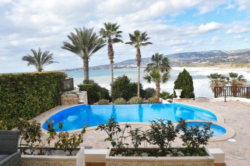 Sunset Beach Villa