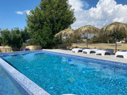 Infinity Blue Villa (new)