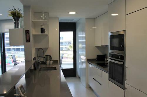 Infinity View Lovely Apartment