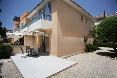 Iris Village 2 Bedroom / 2 Bathroom Townhouse