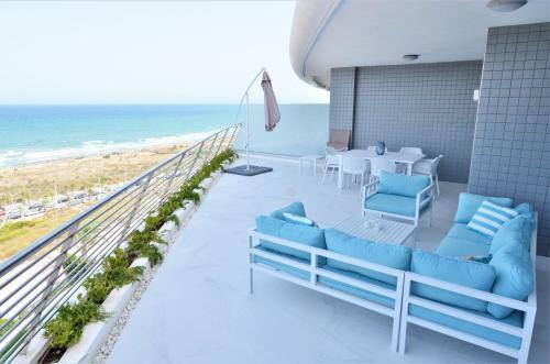 Infinity View Apartments