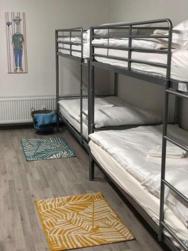 Apartm�ny Skuhersk�ho