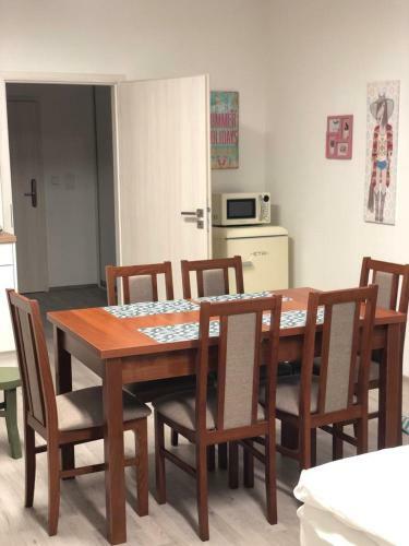 Apartm�ny Skuhersk�ho