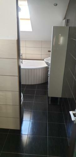 Apartman U V�stavi?t?