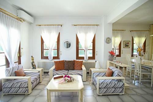 Villa Aurora