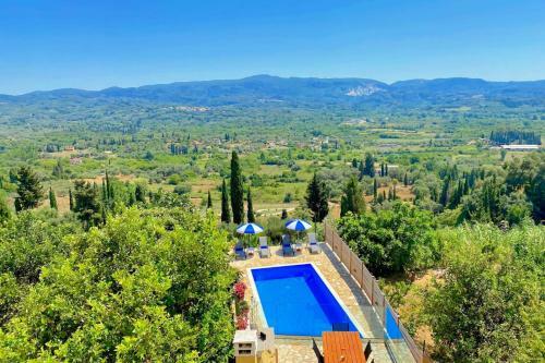 Villa Dinos