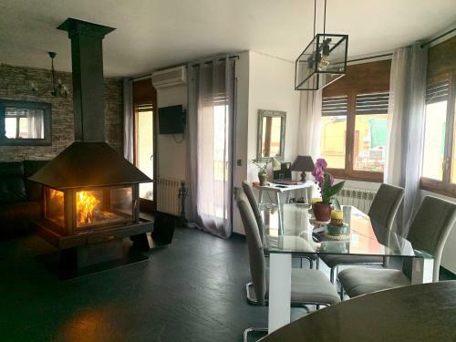 Apartamento Alojamiento Tur�stico Casa Ela