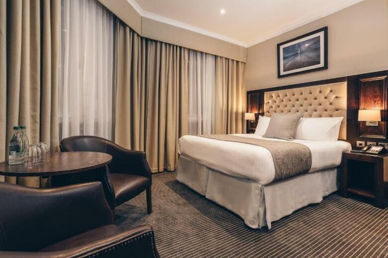 Hotel Thistle Newcastle City Centre, The County
