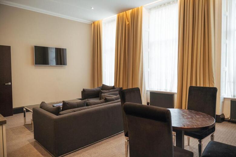 Hotel Thistle Newcastle City Centre, The County