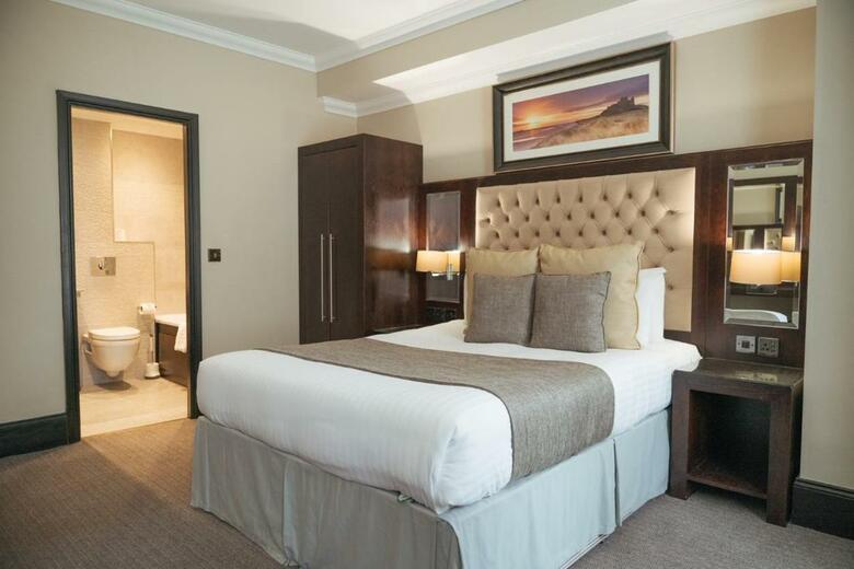 Hotel Thistle Newcastle City Centre, The County