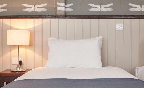 Hotel Corner House Inn By Good Night Inns