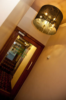 Waterside Hotel