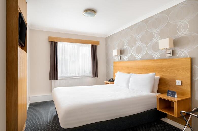 Hostal Rooms Inn