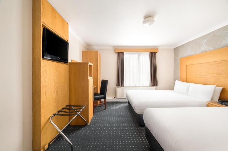 Hostal Rooms Inn