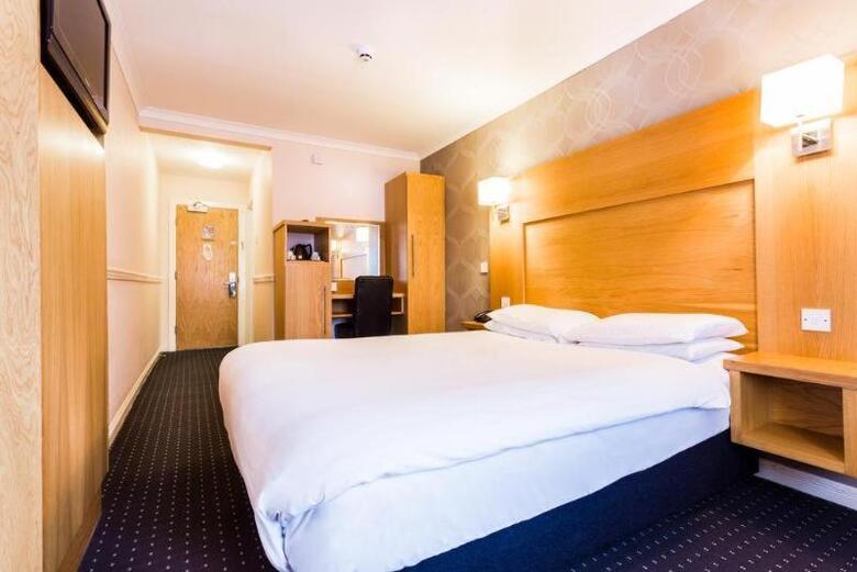 Hostal Rooms Inn