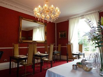 Hostal Hedgefield House