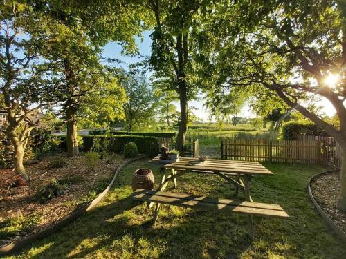 Bed & Breakfast Logies De Meerkoet