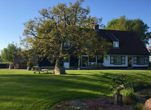 Bed & Breakfast Logies De Meerkoet