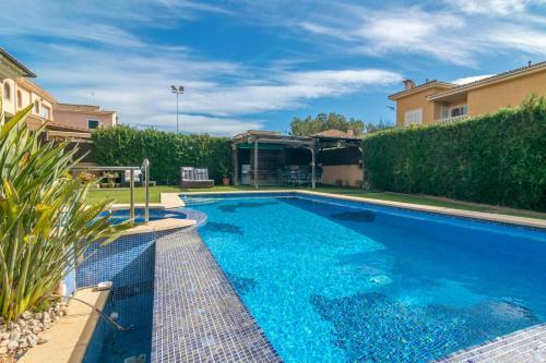 Villa Joan Deia Escultor