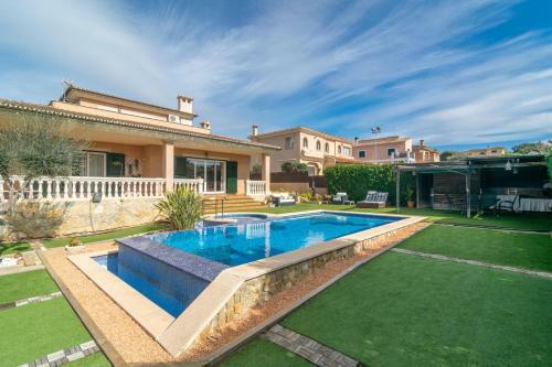 Villa Joan Deia Escultor