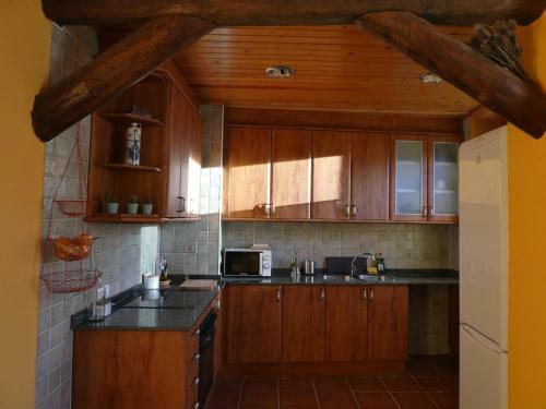 Apartamento El Rac� A Anserall. A 8km Andorra.