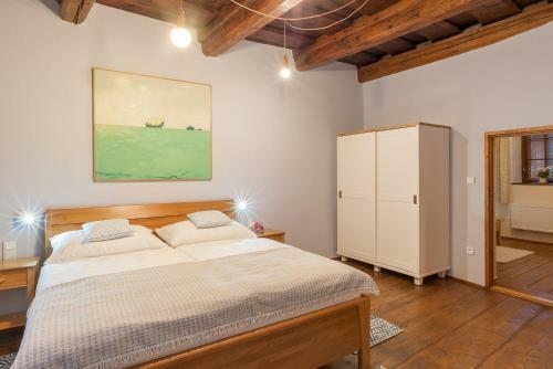 Babyka Apartments