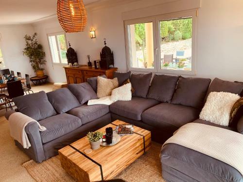 Denia Seaview Golf, Tennis & Beach Villa