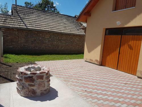 Dzsigol� Apartment