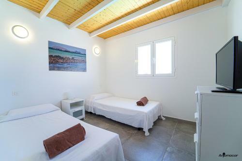 Apartamentos Anjomacar I