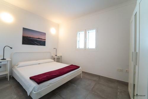 Apartamentos Anjomacar I
