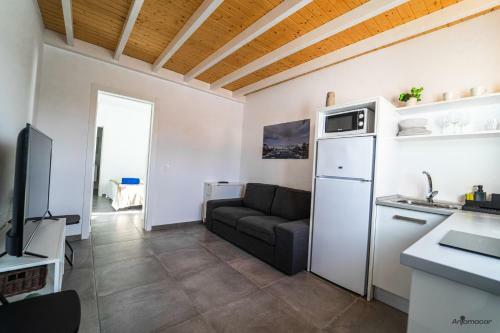 Apartamentos Anjomacar I