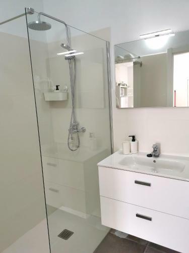 Apartamentos Anjomacar I