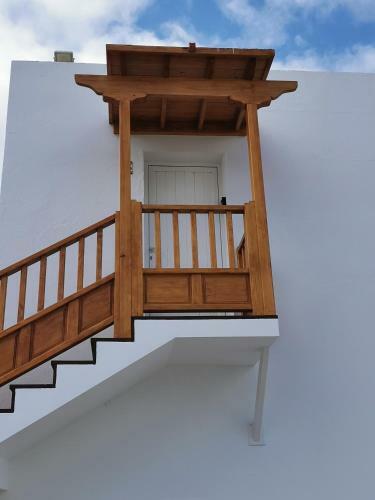 Apartamentos Anjomacar I