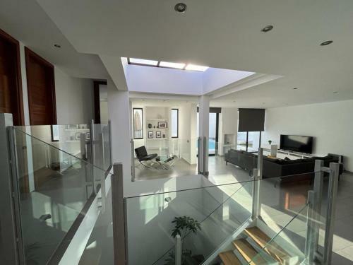 Villa Blanca, Designer Villa With Pool In Teguise
