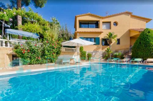 Villa La Moraleja