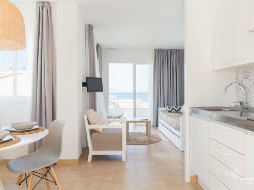 Apartahotel Baulo Mar
