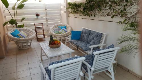 Villa Million Flowers