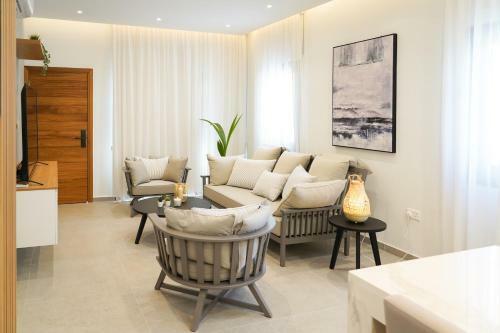 Chrystal Blue Suites 2 Bedroom Villa With Private Pool Vasiliki