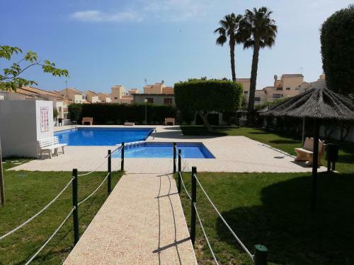 Apartamento Estudio Acogedor, Cerca de La Playa Con Piscina.