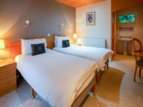 The Lodge Hotel