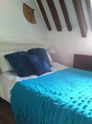 Thatched Farm Bed And Breakfast