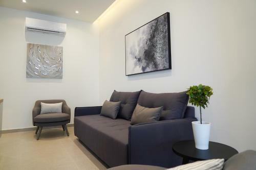 Chrystal Blue Suites 1 Bedroom Apartment Apollo