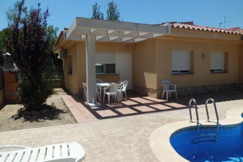Casa Ma�et