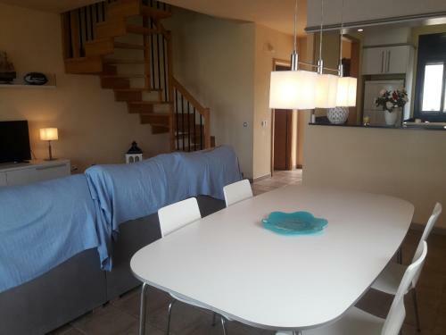Riumar "francisca", 350m To Beach, Pool, On-site-service, Dog Beach