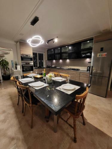 Gorgeous And Uniq 4-bed Villa In Gran Alacant