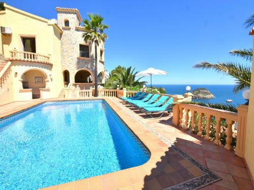 Casa Castillo Al Mar