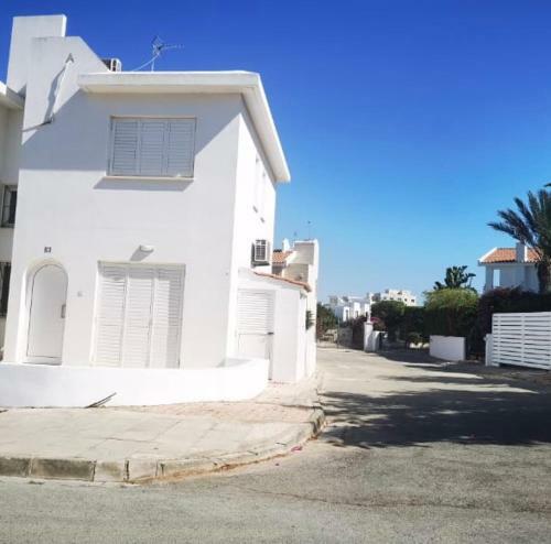 2 Bedroom Semi Detached Villa