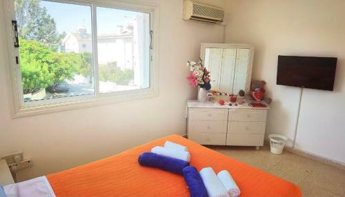 2 Bedroom Semi Detached Villa